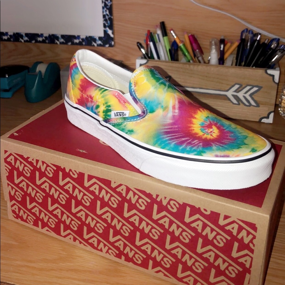 🌈 VANS Tie Dye Slip-on🌈